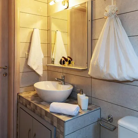 Daphnes Дом отдыха *