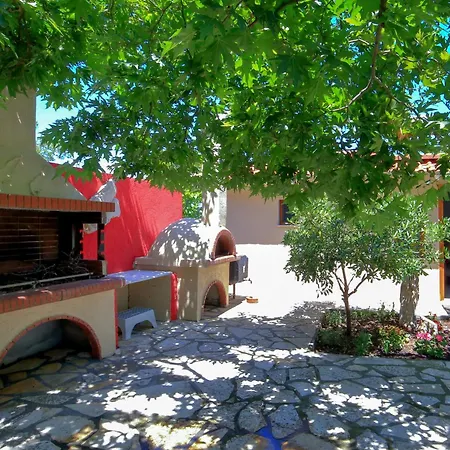 Daphnes Дом отдыха